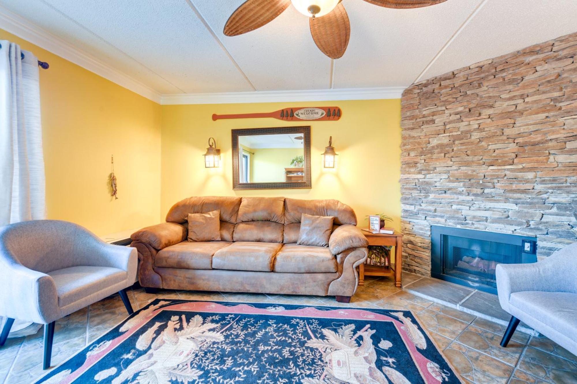 Downtown Gatlinburg Condo With Community Pool! 外观 照片